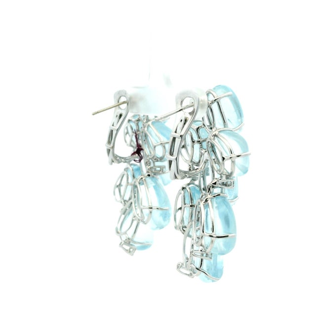 Italian Aquamarine and Diamond Chandelier Earrings in 18k White Gold, Circa 1990, Pair For Sale In Miami - Image 6 of 13