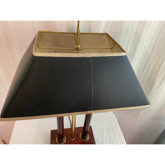 Neoclassical Vintage Double Column Table Lamp For Sale - Image 3 of 9