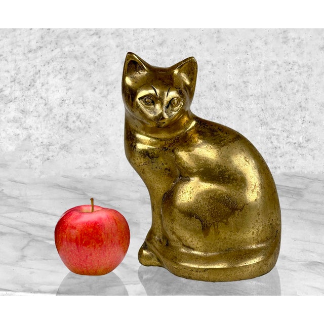 Vintage Traditional Brass Cat Sculpture, c. Mid 20th Century - Pairs Nicely with Many Traditional & Eclectic Interior...