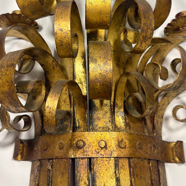 Hans Kögl 1960s Hollywood Regency Hans Kögl Style Italian Gilt Candle Wall Sconce For Sale - Image 4 of 12