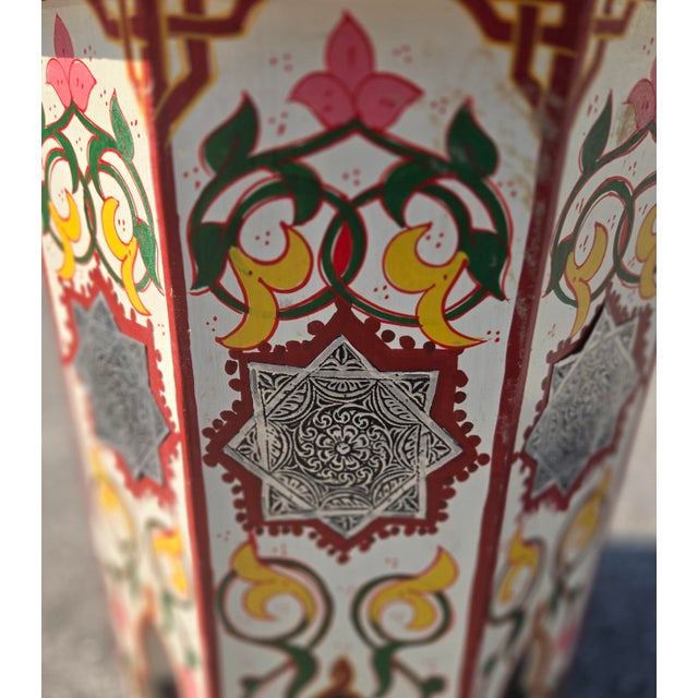 Beige - Multicolor Moroccan Hand-Painted Floral Accent Table For Sale - Image 4 of 6