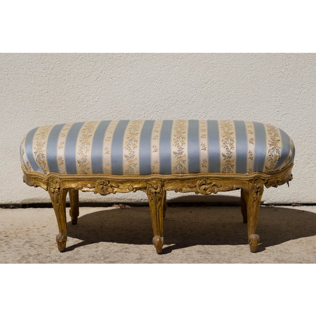 French Antique Louis XIV Gold Leaf Footstool, 6-Legged, Honduras Mahogany For Sale - Image 3 of 8