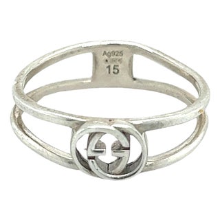 1990s Gucci Estate Ladies Ring Size 7 Sterling Silver For Sale