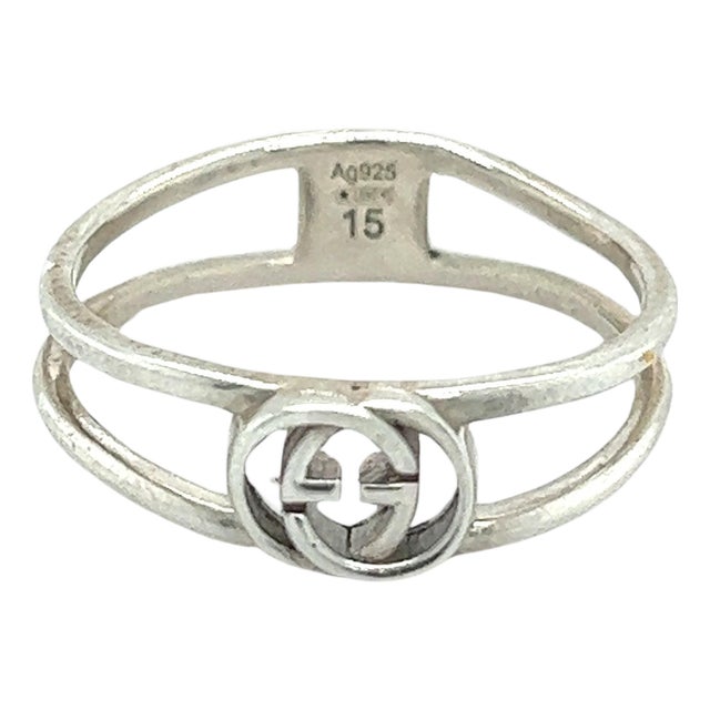 1990s Gucci Estate Ladies Ring Size 7 Sterling Silver For Sale
