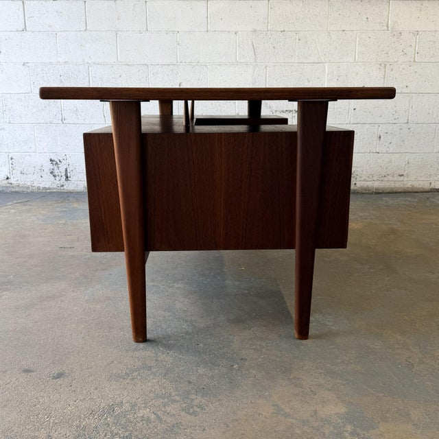 Vintage Danish 1960s Modern Teak Floating Top Freestanding Double Sided Executive Desk by Kai Kristiansen for Feldballes Møbelfabrik For Sale In New York - Image 6 of 15