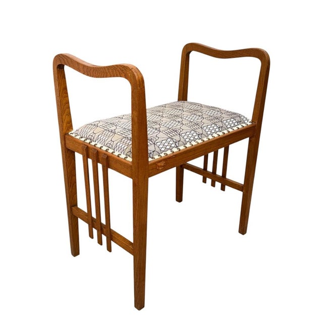 Very rare Vienna Secession ottoman or dressing stool in the manner of Otto Wagner, Vienna 1900s. Solid ashwood tapered...