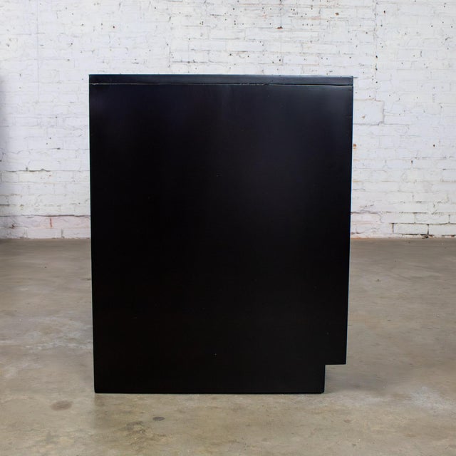 Mid-20th Century MCM Desk by Sligh Furniture Cross Country Line With Black Painted Frame For Sale - Image 6 of 17