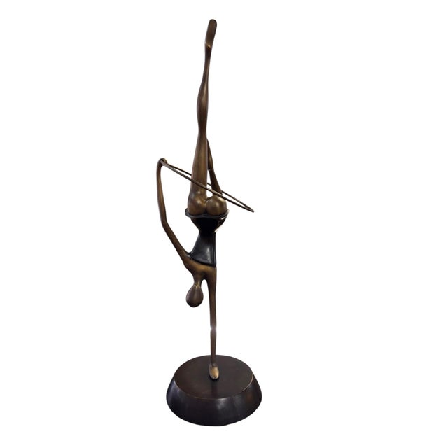 Maitland - Smith 1980s Maitland-Smith Handmade Brass Ballerina Acrobatic Sculptures With Rings, a Pair For Sale - Image 4 of 12