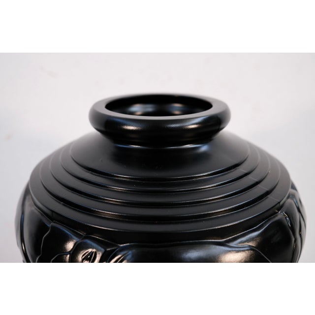 Black Art Deco Lion Vase by Pierre Davesn, 1930 For Sale - Image 8 of 10