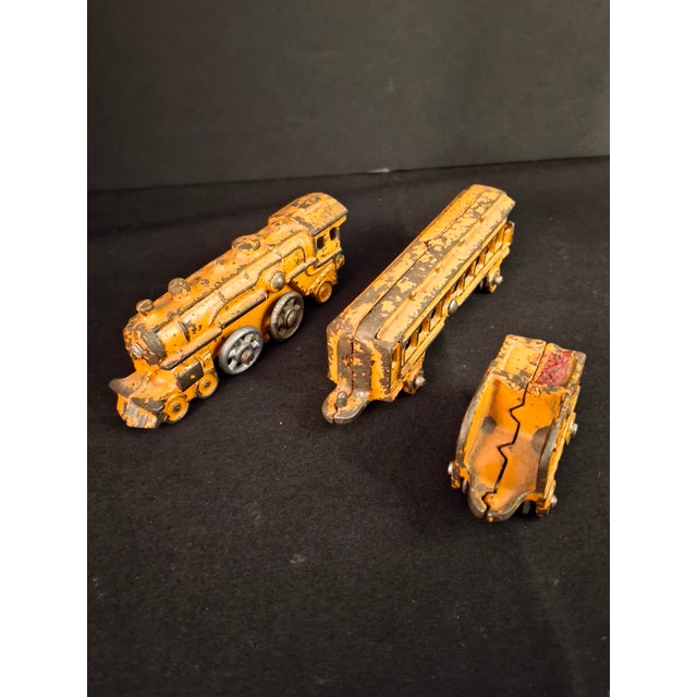 Antique Kilgore Cast Iron Train Set Orange Locomotive Coal Tender Passenger Car For Sale - Image 4 of 18