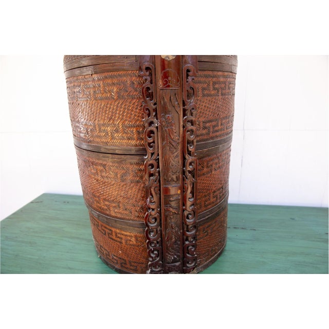 Early 20th Century Antique Chinese Woven Bamboo Wedding Basket For Sale - Image 5 of 14