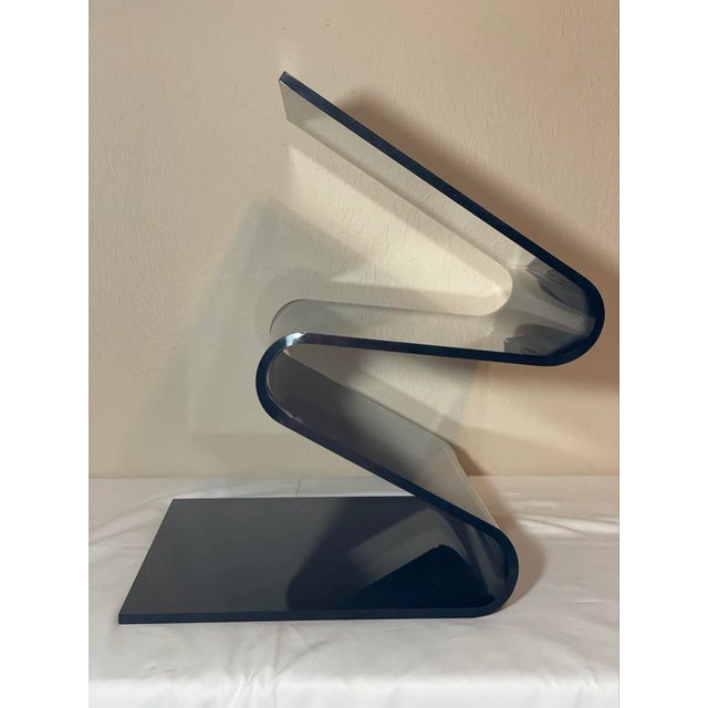 Modernist Thick Black Acrylic Lucite Wave Form Magazine Holder Rack For Sale In Phoenix - Image 6 of 7