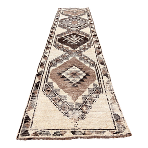1940s Vintage Kurdish Wool Organic Wool Tribal Herki Runner