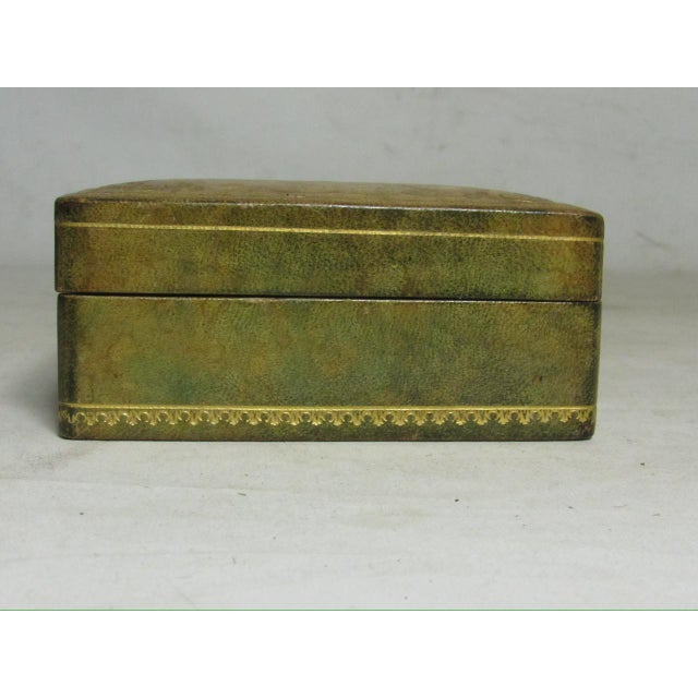 Italian Italian Pietra Dura Inlaid Box For Sale - Image 3 of 12