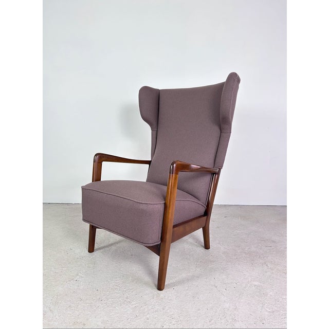 1950s Danish Wingback Lounge Chair by Soren Hansen for Fritz Hansen, 1950s For Sale - Image 5 of 6