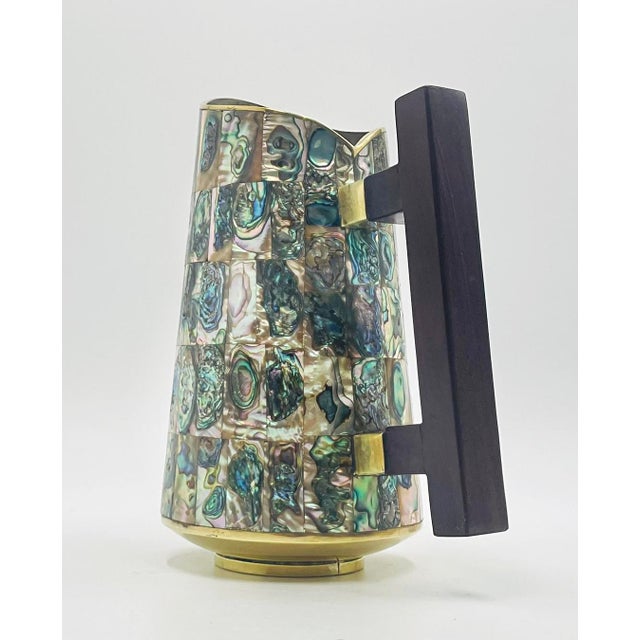 1960s Mid-Century Mexican Modern Abalone Mosaic Brass Barware Set, - Pitcher & 6 Glasses For Sale - Image 11 of 18