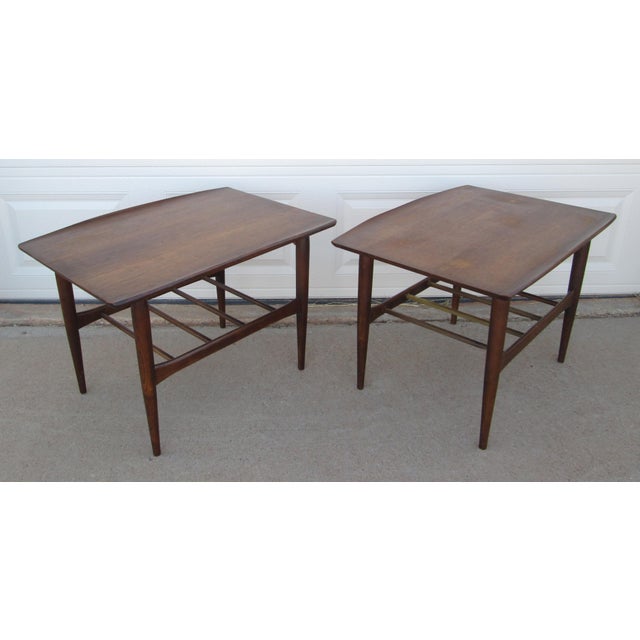 Wood Mid 20th Century 2 Bassett Furniture Artisan End Tables For Sale - Image 7 of 17