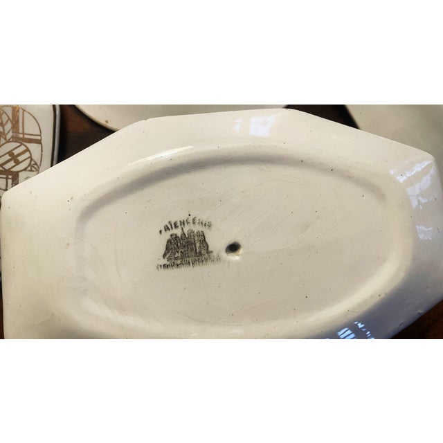 Light Yellow Large Belgian Art Deco Style Ceramic Dinner Service from Company St-Ghislain, 1920s, Set of 34 For Sale - Image 8 of 18