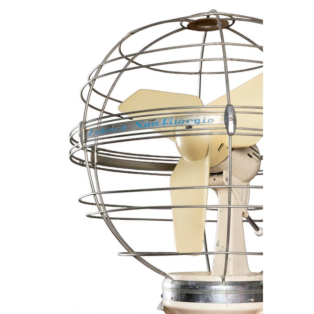 Zodiaco Pedestal Fan in Metal and Plastic by San Giorgio, 1950s For Sale - Image 4 of 4