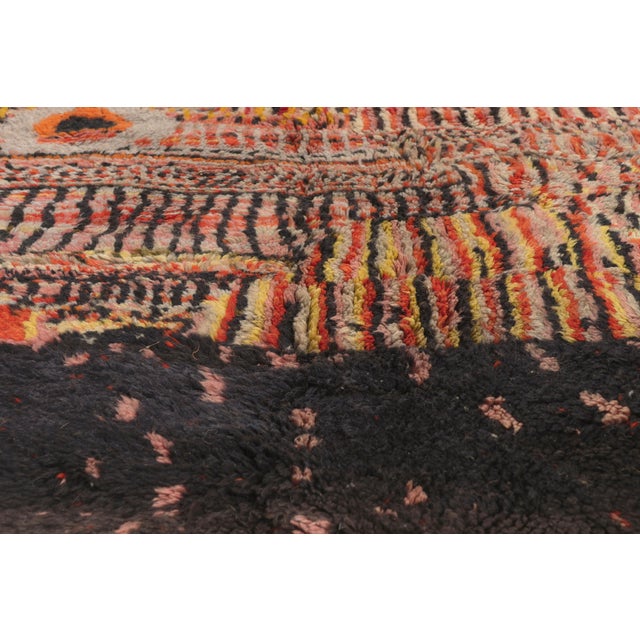 Early 21st Century Contemporary Beni Mrirt Moroccan Rug, 09'00 X 10'07 For Sale - Image 5 of 10