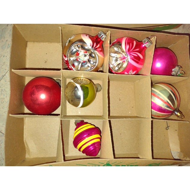 Shiny Brite and Other Ornaments in Shiny Brite Box For Sale - Image 9 of 18