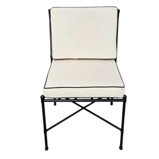 Traditional Vintage Mid-Century Style Black Wrought Iron Outdoor Lounge Chair For Sale - Image 3 of 9