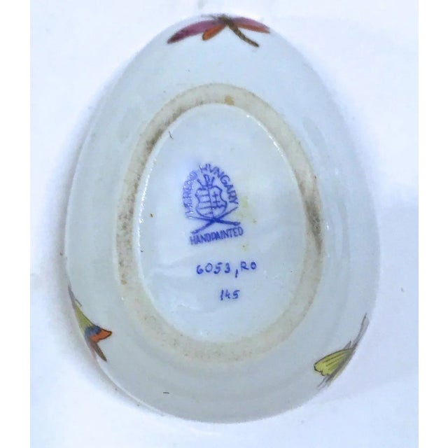 Herend Vintage Herend Wildbird & Butterfly Egg Style Box For Sale - Image 4 of 4