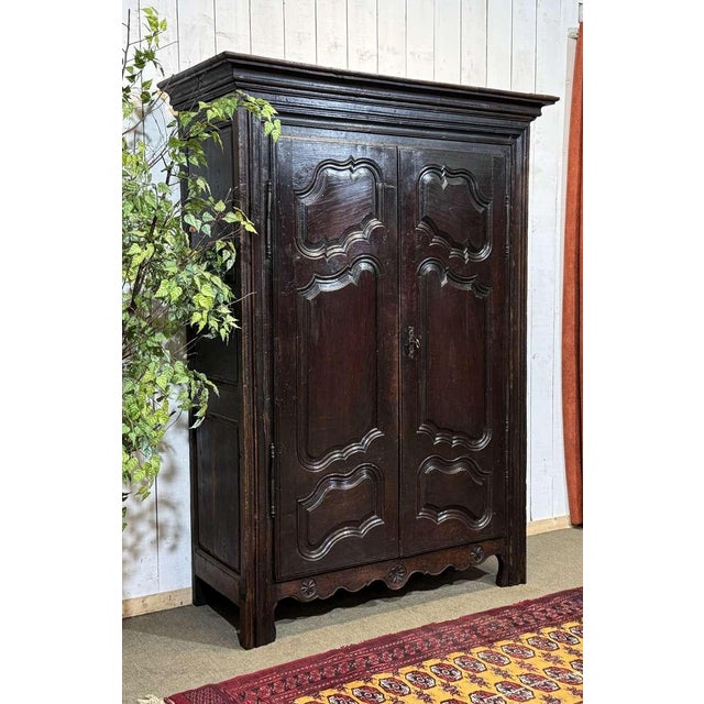18th Century Oak Wardrobe For Sale - Image 17 of 18