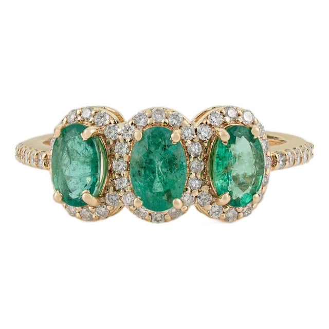 1.35ct Emerald Diamond Three-Stone Art Deco Ring Size 5 in 18k Yellow Gold For Sale