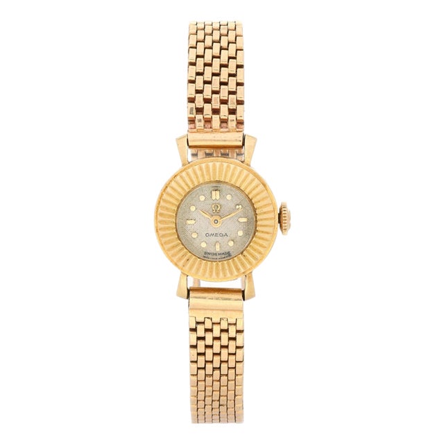 Vintage Omega 10382 17mm 14k Gold Fluted Bezel Manual Wind Ladies Watch For Sale