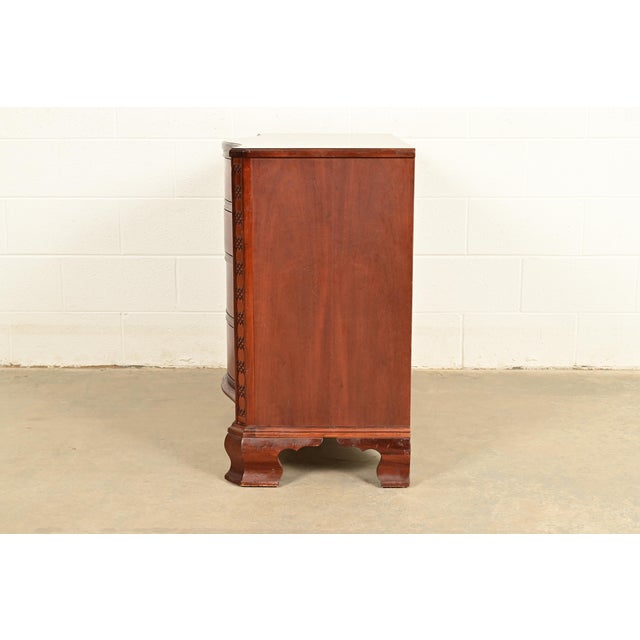 Baker Furniture Historic Charleston Chippendale Carved Mahogany Serpentine Front Dresser Chest For Sale - Image 12 of 15