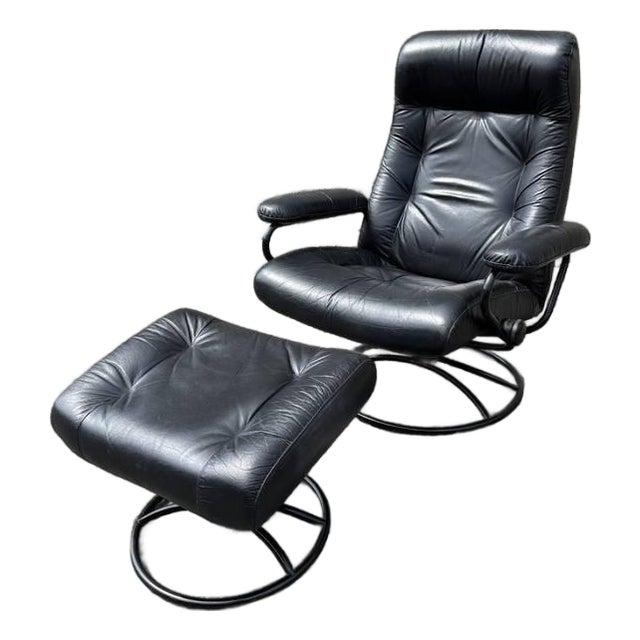 Vintage Ekornes Stressless Black Leather Recliner & Ottoman For Sale
