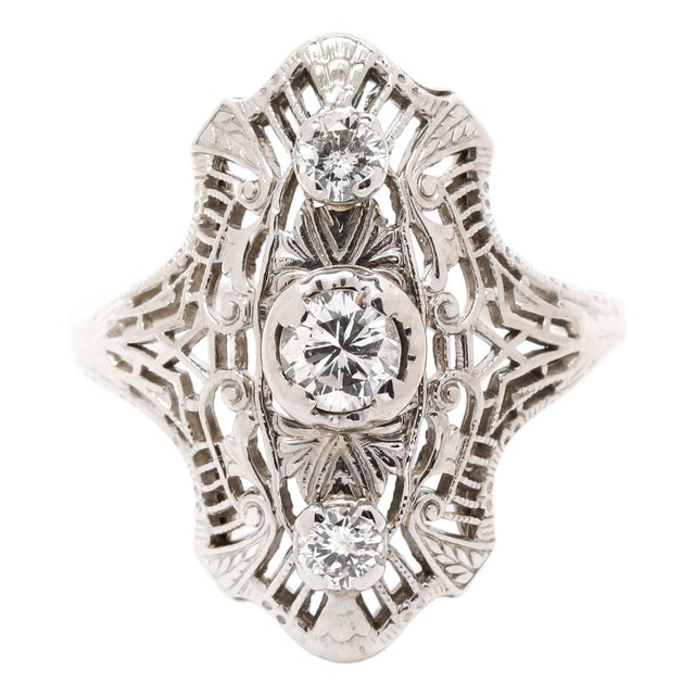 Vintage .36ctw Diamond Filigree Ring, 14k White Gold, Ring Size 5.5 For Sale