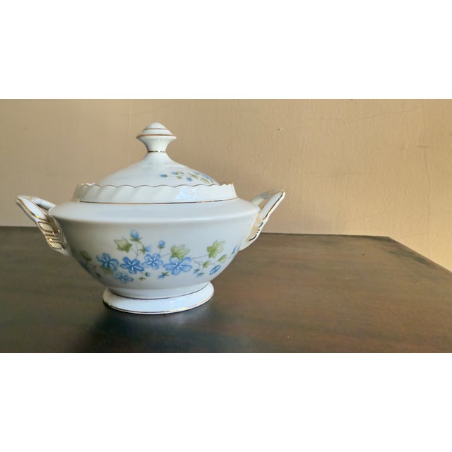 Mid-20th Century K&a Krautheim Selb Bavaria Porcelain Dinner Service for 12 – Cellini Line, Sonnet Pattern, 1940s For Sale - Image 11 of 16