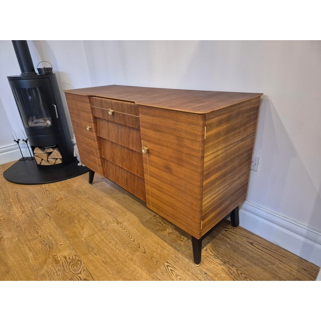 Mid-Century Walnut Beehive Sideboard from Beautility, 1960s For Sale - Image 6 of 18