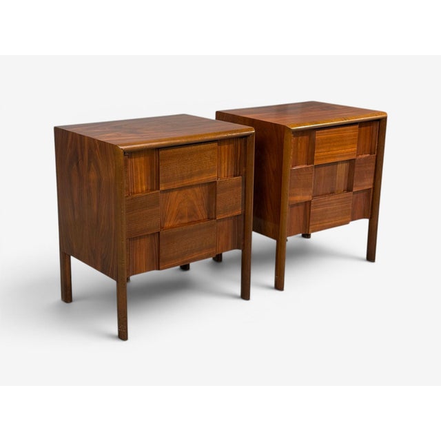 1950s Edmond J. Spence, Sculptural Nightstands, Walnut, Sweden, 1950s For Sale - Image 5 of 14