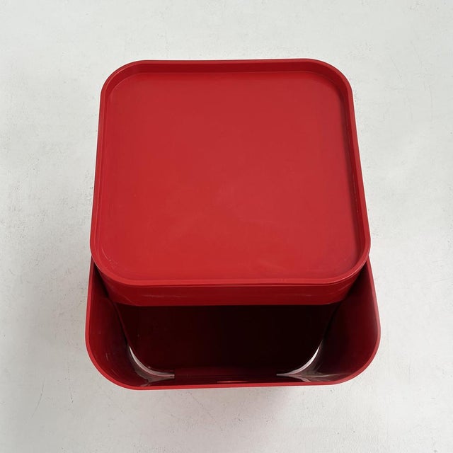 Plastic Red Laundry Bin by Anna Castelli for Kartell, 1970s For Sale - Image 7 of 10