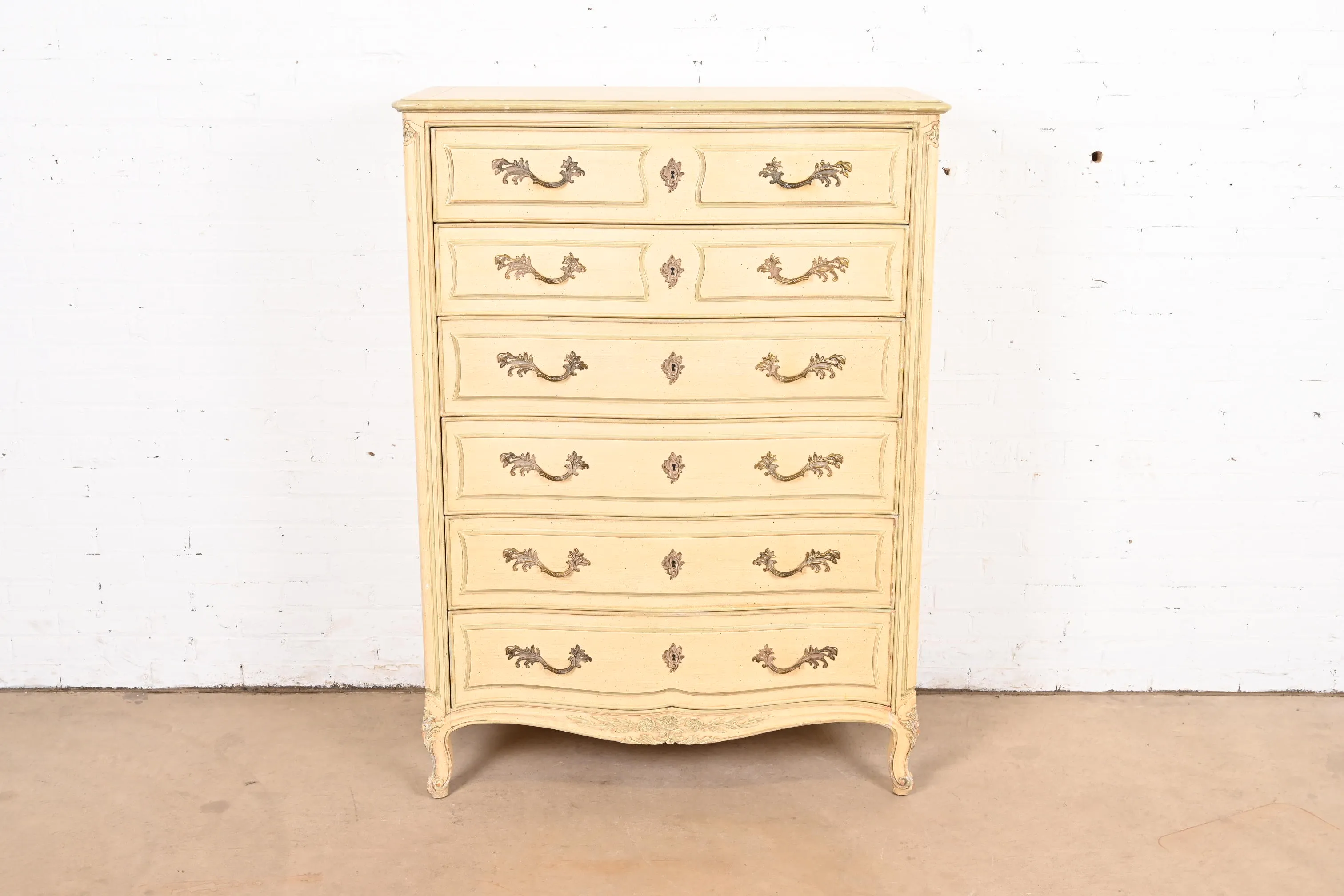 Henredon French Provincial Louis XV Cream Lacquered Highboy Dresser, Circa  1960s