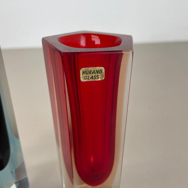 Faceted Murano Glass Sommerso Vase by Flavio Poli, Italy, 1970s, Set of 2 For Sale - Image 9 of 17