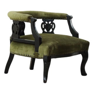 English Victorian Chair in Velvet & Wood, Late 19th Century For Sale