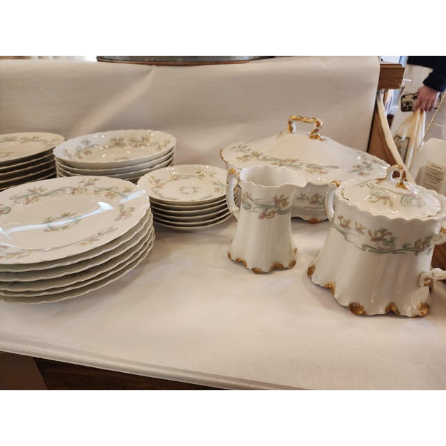 Home Inspirations is proud to offer a beautiful Limoges Dessert set THIS BEAUTIFUL SET INCLUDES 6 8 INCH PLATES, 2 HAVE...