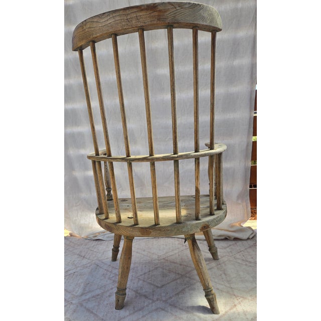 English Antique Vernacular. Pair of 19thC Country Primitive Comb/Stick-Back Windsor Chairs With Original Green Paint For Sale - Image 3 of 14