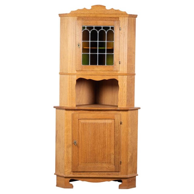 Danish Brutalist Oak Corner Cabinet with Leaded Glass, 1960s For Sale - Image 9 of 9