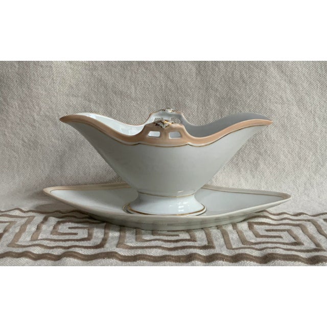 White 19th Century French Porcelain Sauce Boat For Sale - Image 8 of 12