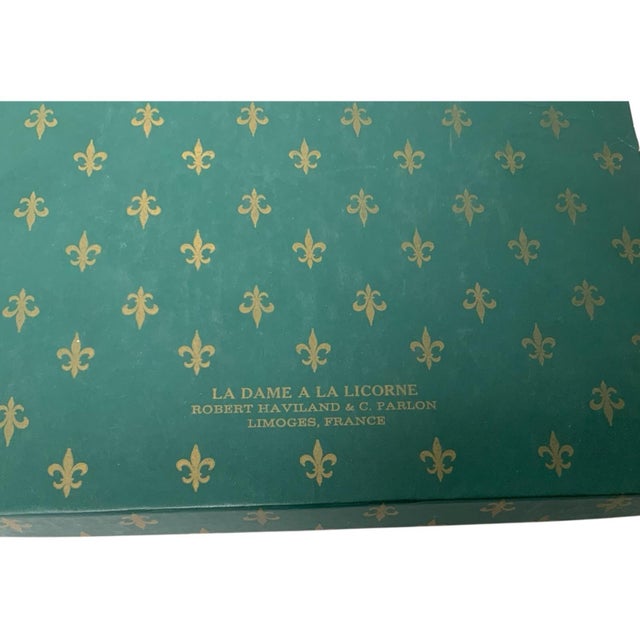 Vintage Haviland Limoges La Dame a La Licorne Plates Sight & Smell 1978 & 1980 in Boxes For Sale - Image 9 of 11