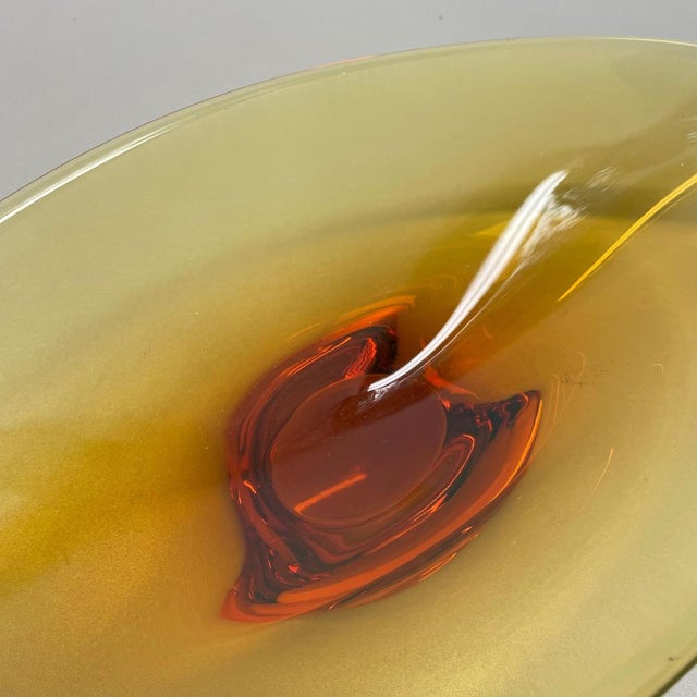 Murano Glass Bowl attributed to Flavio Poli, Italy, 1970s For Sale - Image 9 of 18