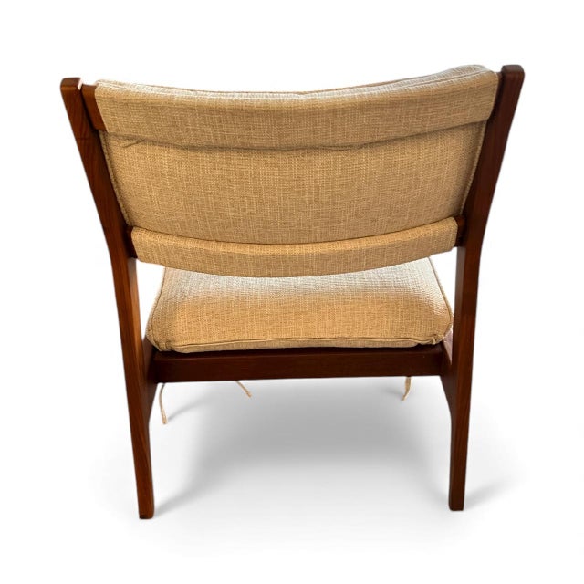 1960s Mid-Century Modern Teak Lounge Chair With New Upholstery, Angled Frame — Scandinavian Style For Sale - Image 4 of 9