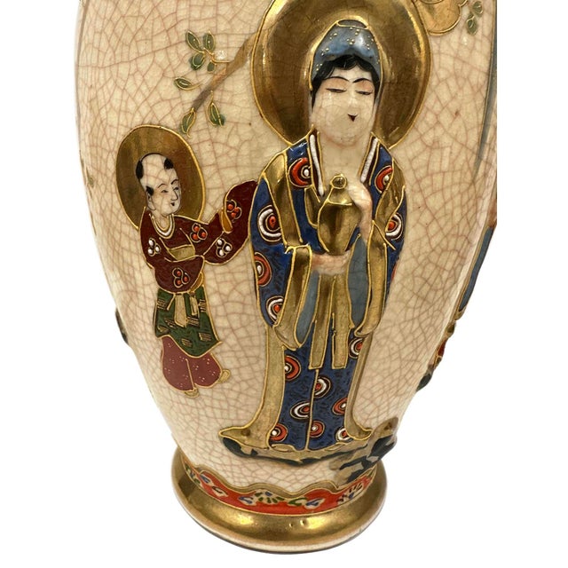 Antique Japanese Meiji Period Satsuma Earthenware Vase For Sale - Image 10 of 18