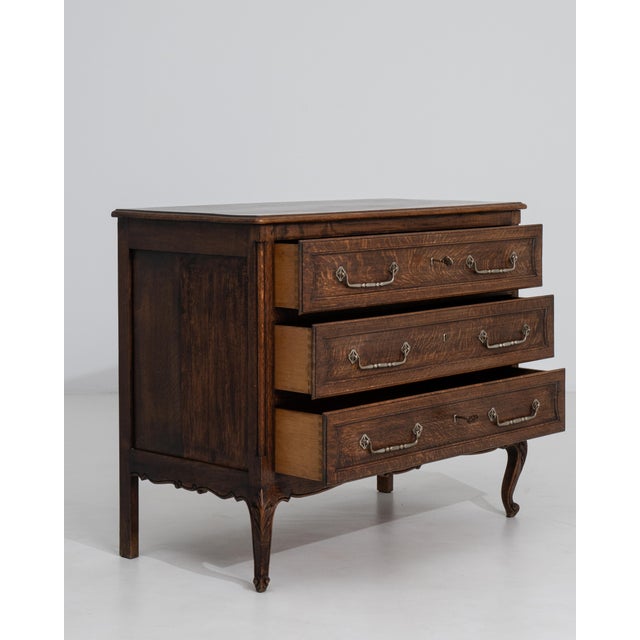 Mid 20th Century Louis XV Chest Of Drawers For Sale - Image 15 of 15