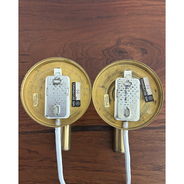 Mid-Century Modern Danish Brass Wall Lamps by Mejlstrøm for MS Belysning, 1960s, Set of 2 For Sale - Image 4 of 7
